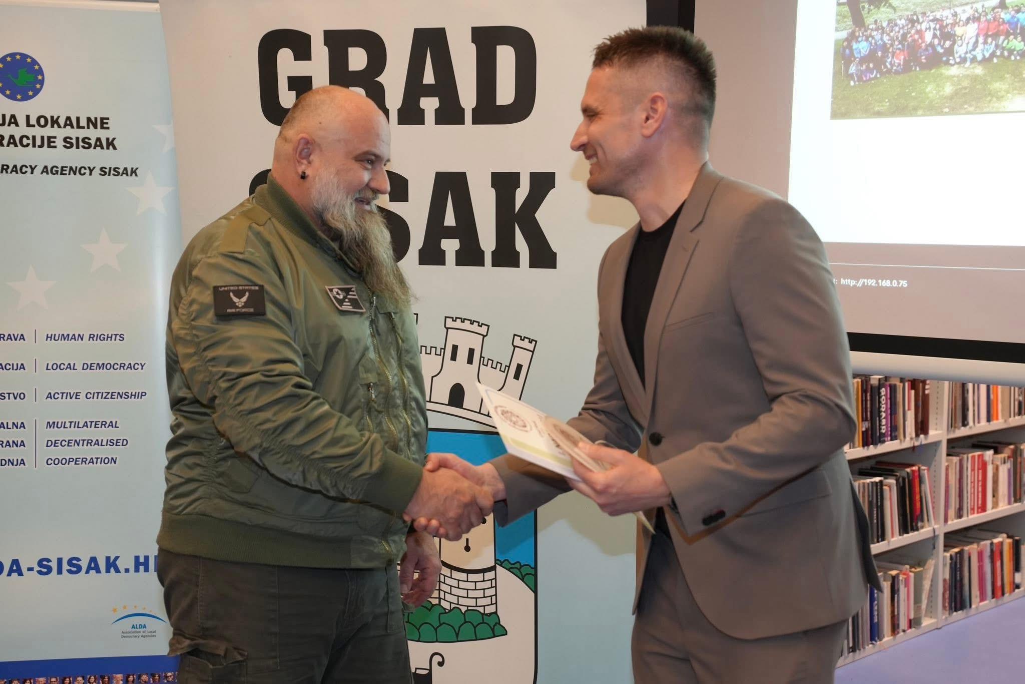 Kampanja Budi i ti plava vila